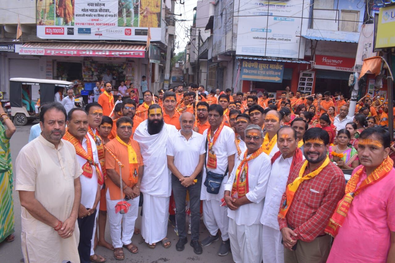 श्री महावीर हनुमान सेवा संस्थान ने धूमधाम से निकाली भव्य Kavad Yatra, गूंजे भोले के जयकारे