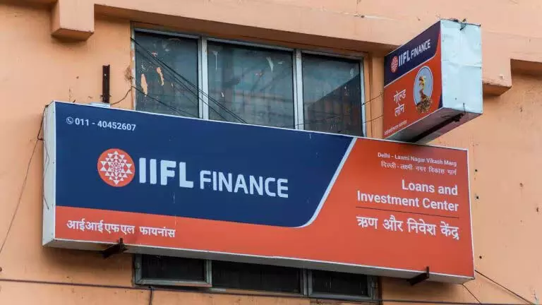 IIFL Finance ने संकटग्रस्त वाणिज्यिक रियल्टी ऋण एआरसी को सौंपे