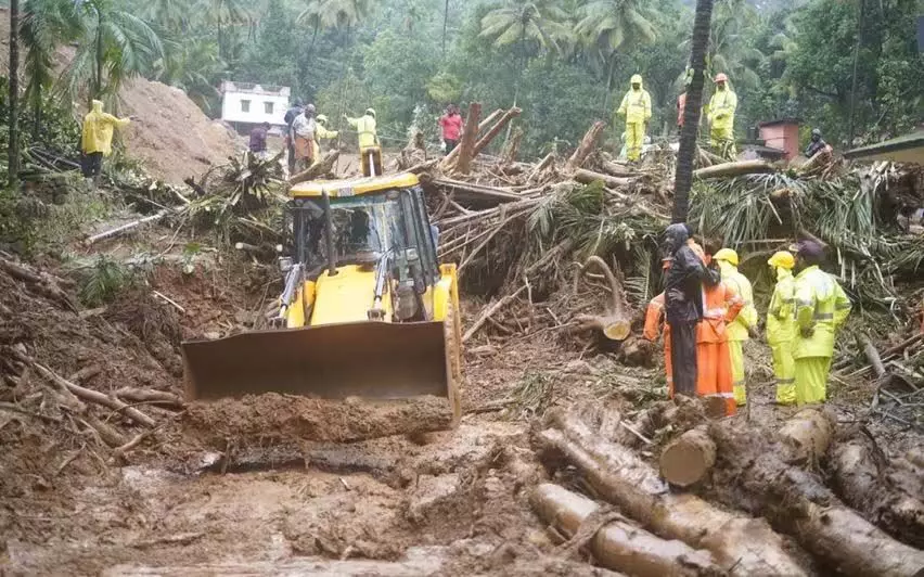 KERALA :  100 से अधिक उपरिकेंद्रों की पहचान, विशेषज्ञ टीम वैज्ञानिक जांच करेगी