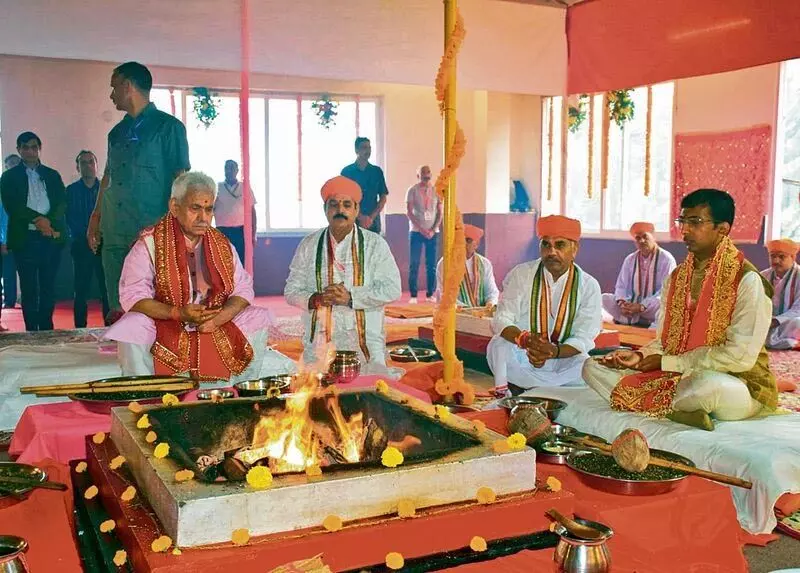 Jammu: वैष्णो देवी मंदिर में नई ‘यज्ञशाला’ सुविधा का उद्घाटन