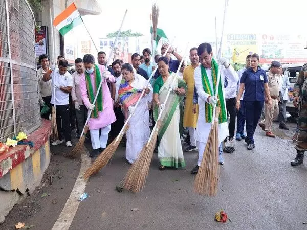 स्वतंत्रता दिवस समारोह से पहले CM Saha ने अगरतला में स्वच्छ भारत अभियान का नेतृत्व किया