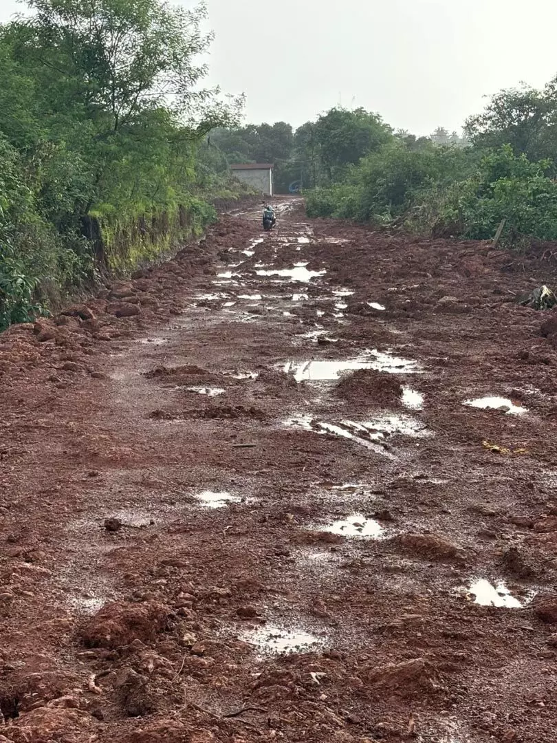 Calangute के ग्रामीणों ने पहाड़ी के किनारे सड़क परियोजना का विरोध किया