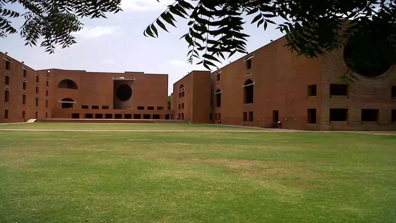 NIRF रैंकिंग 2024: IIM अहमदाबाद ने भारत में सर्वश्रेष्ठ शीर्ष बरकरार रखा