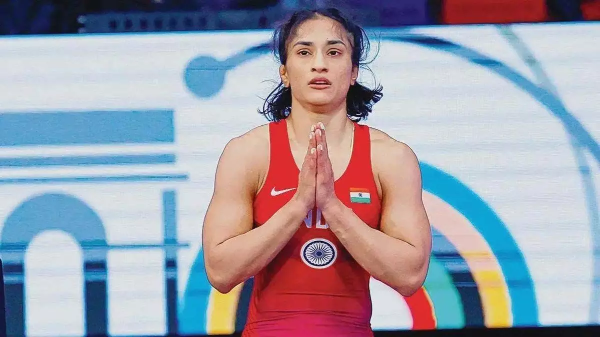 Vinesh Phogat ओलंपिक खेल गांव से रवाना हुई