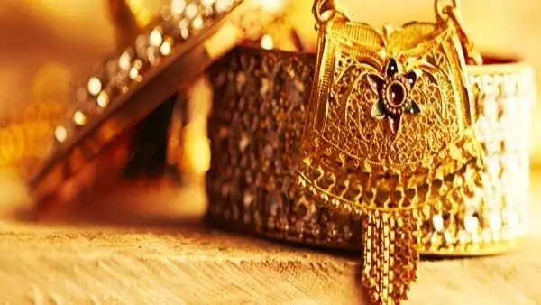 Gold price : भारत में आज सोने की कीमत में 250 रुपये की बढ़ोतरी हुई