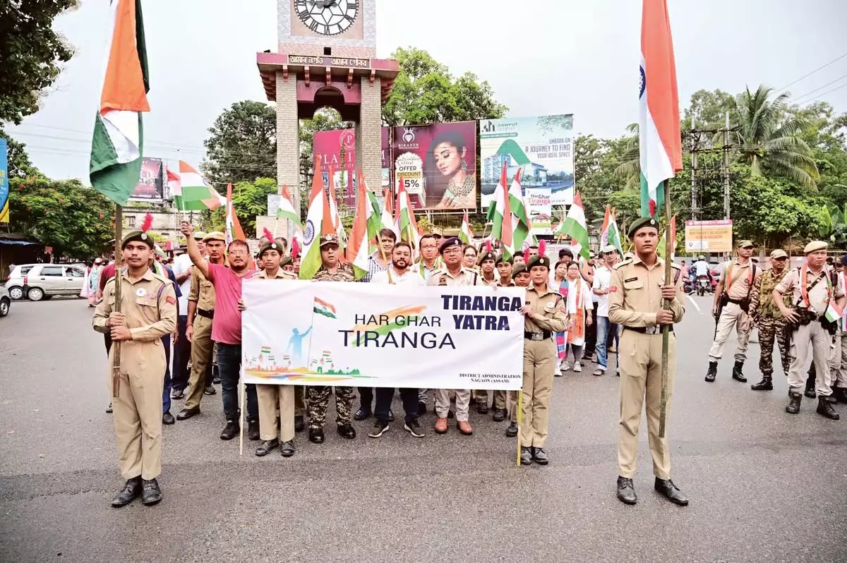 Assam : नागांव और सोनितपुर जिलों में तिरंगा यात्रा और विभिन्न कार्यक्रमों के साथ हर घर तिरंगा अभियान मनाया गया