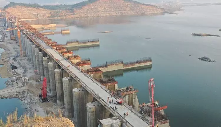 Polavaram project: बीजद टीम ने संभावित प्रभाव पर नवीन पटनायक को रिपोर्ट सौंपी