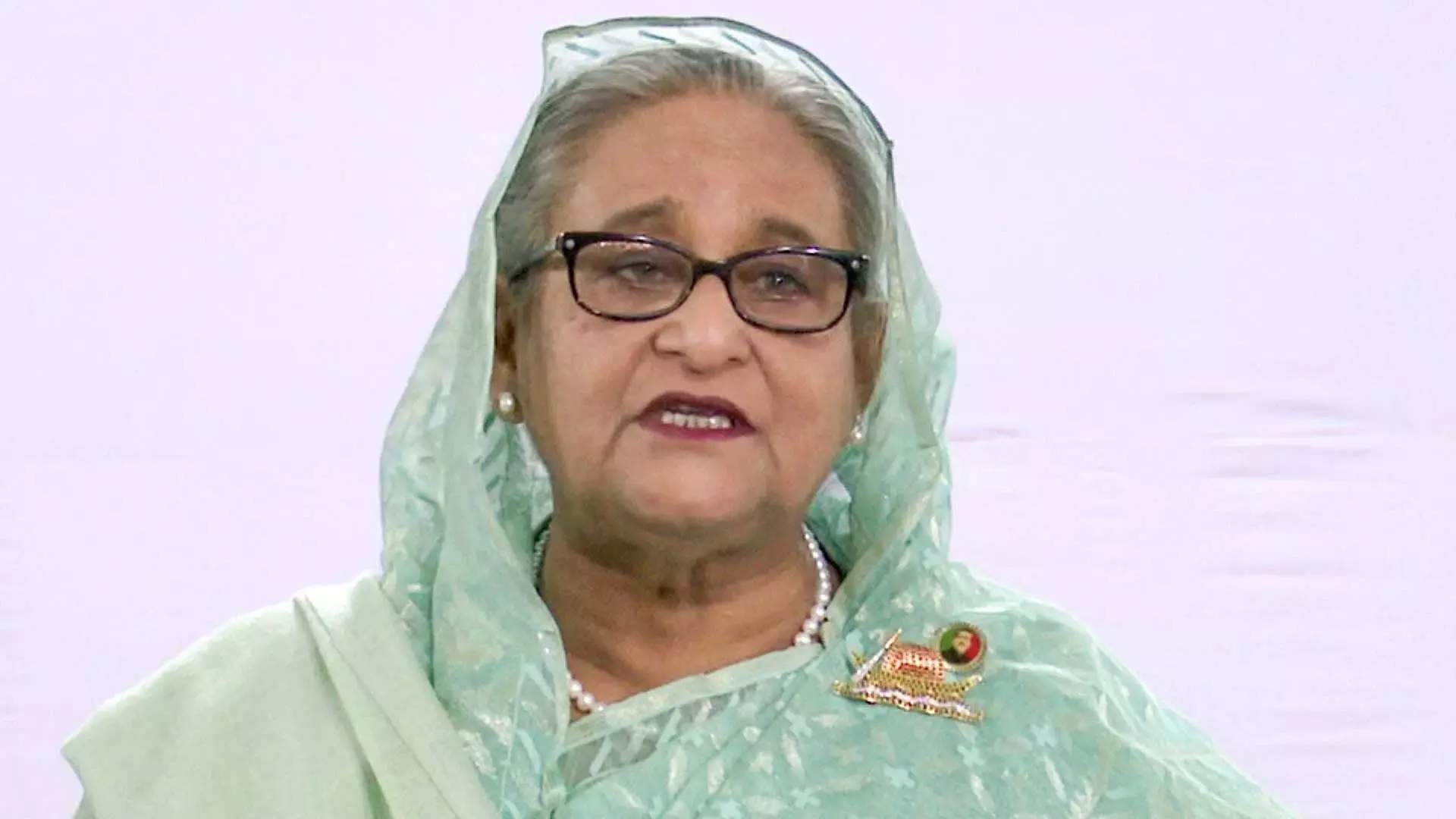 अपदस्त PM Sheikh Hasina के खिलाफ हत्या का मामला दर्ज