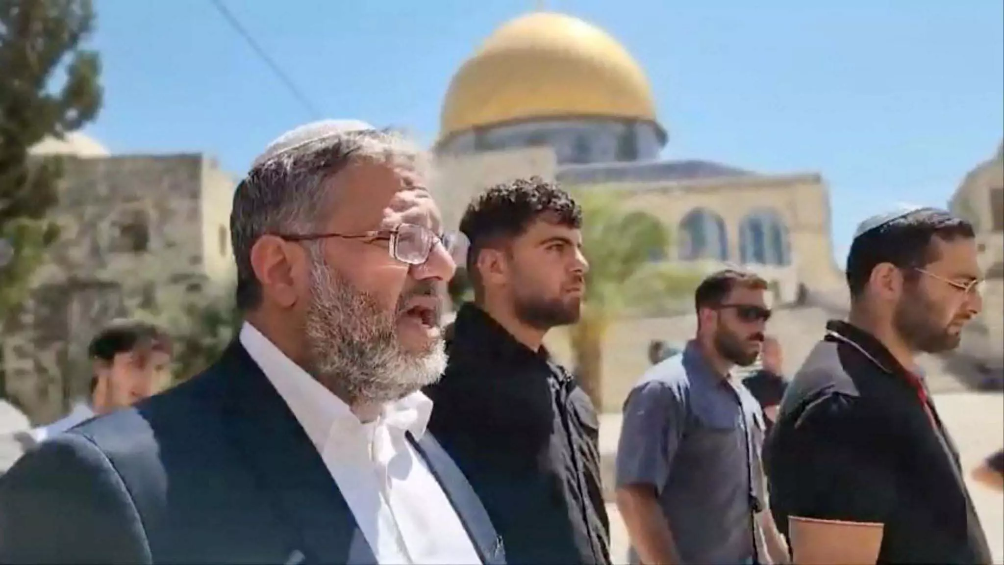 Al-Aqsa Mosque में दक्षिणपंथी इज़रायली मंत्री की नमाज़ पर वैश्विक आक्रोश