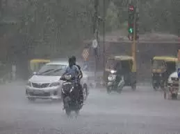 MP Rain Alert: मध्य प्रदेश में भारी बारिश,  जारी हुआ ओरेंज और येलो अलर्ट