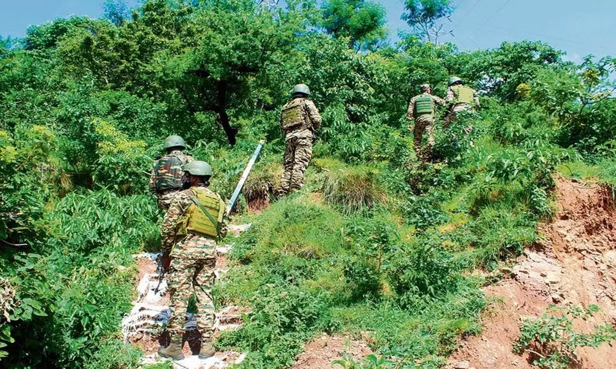 J&K: जम्मू-श्रीनगर राष्ट्रीय राजमार्ग पर चौकसी बढ़ा दी गई