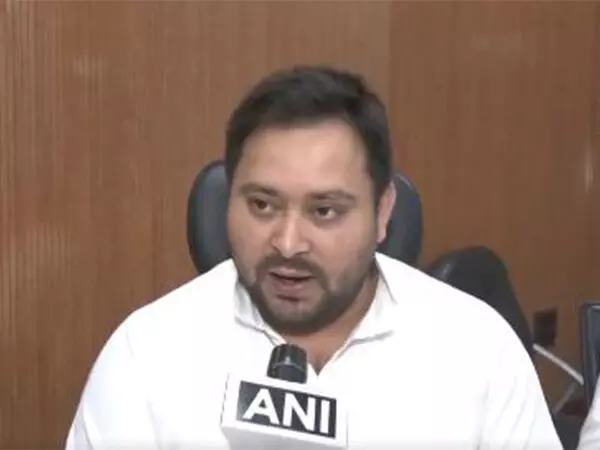 Tejashwi Yadav: बीजेपी क्रीमी लेयर पर कोर्ट के आदेश के खिलाफ अध्यादेश क्यों नहीं ला रही