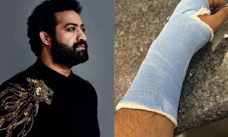 जिम वर्कआउट से हाथ में चोट के बावजूद Jr NTR ने पूरी की ‘देवरा’