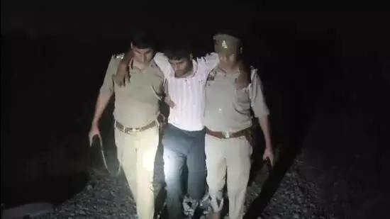 Ghaziabad: गाजियाबाद पुलिस ने डकैती के सिलसिले में 5 लोगों को गोली मारी