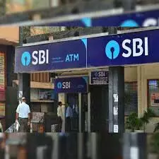 SBI  का ग्राहकों पर काफी असर पड़ा