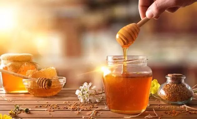 इन तरीकों से करें honey का सेवन, सेहत को मिलेगा भरपूर फायदा