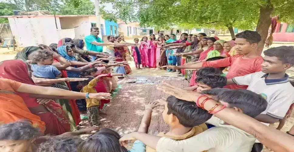 Rajsamand उड़ते-बिखरे प्लास्टिक बैग से आया आइडिया