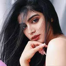 Khushi Kapoor ने सर्जरी के जरिए बदला अपना रूप