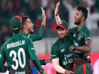 Bangladesh के खिलाफ मैच से पहले पाकिस्तान को बड़ा झटका लगा