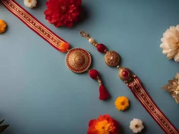 इन 3 चीजों से घर पर बनाएं Rakhi