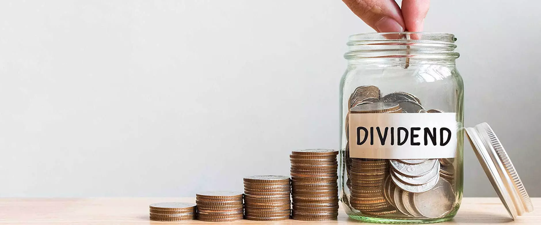 Dividend Stocks: 4 स्टॉक 19 अगस्त को एक्स-डिविडेंड पर कारोबार