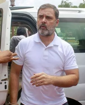 उपचुनाव के पहले राहुल गांधी का अपने संसदीय क्षेत्र रायबरेली का दौरा