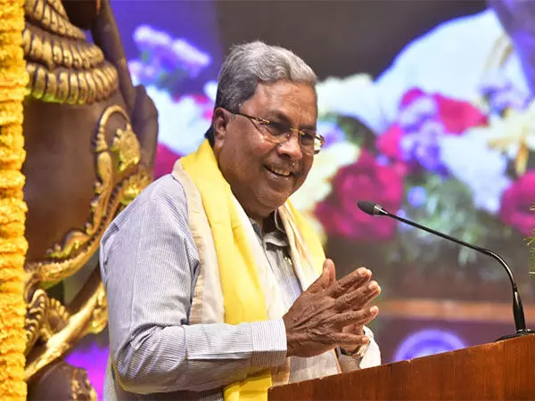 CM Siddaramaiah ने नारायण गुरु जयंती पर मानवीय समाज के दृष्टिकोण पर जोर दिया