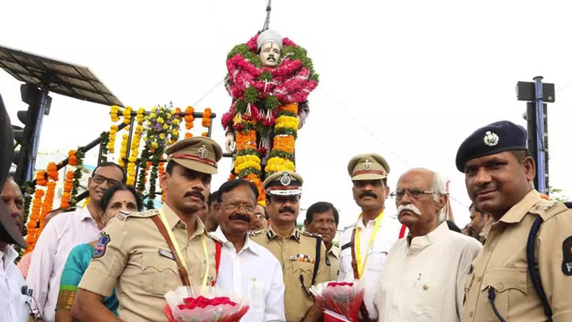 CP Srinivas Reddy ने राजा बहादुर को 155वीं जयंती पर श्रद्धांजलि अर्पित की