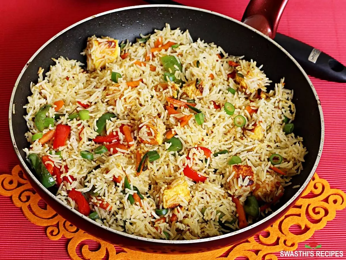 dinner  में बनाएं स्वादिष्ट  paneer fried rice