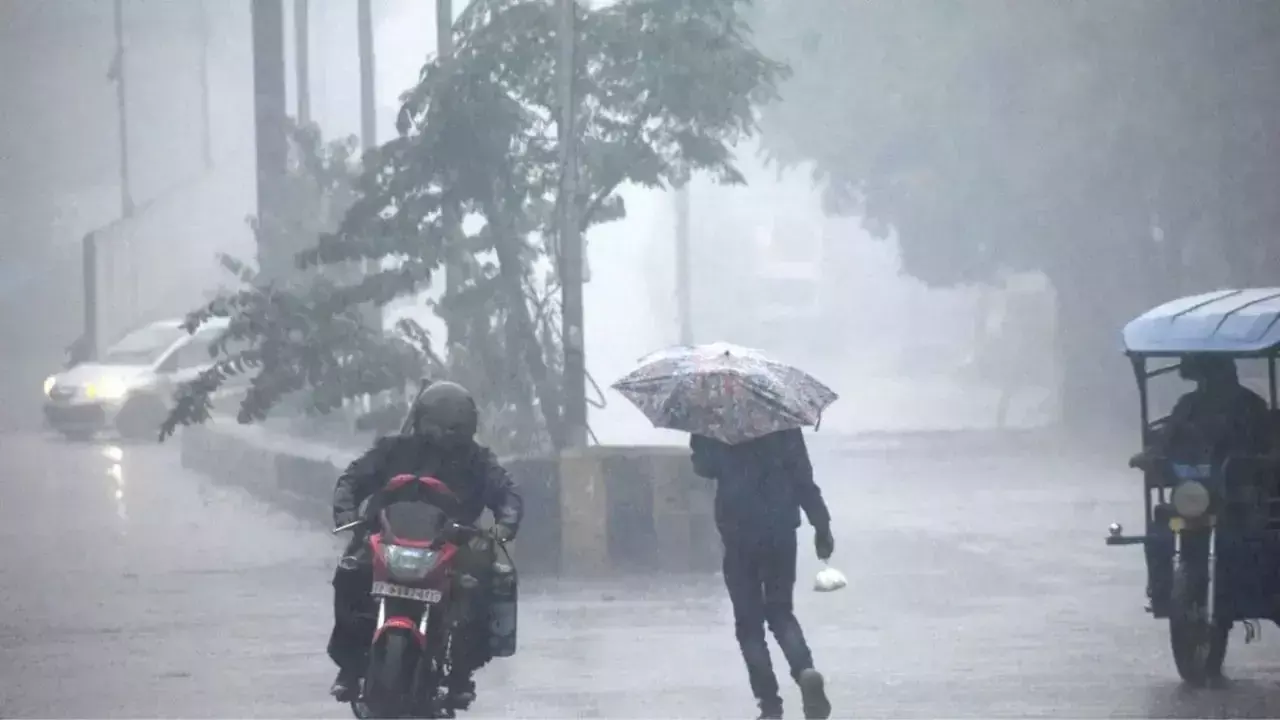 Weather:  MP में झमाझम बारिश का दौर जारी, कई जिलों  रेड और ऑरेंज अलर्ट