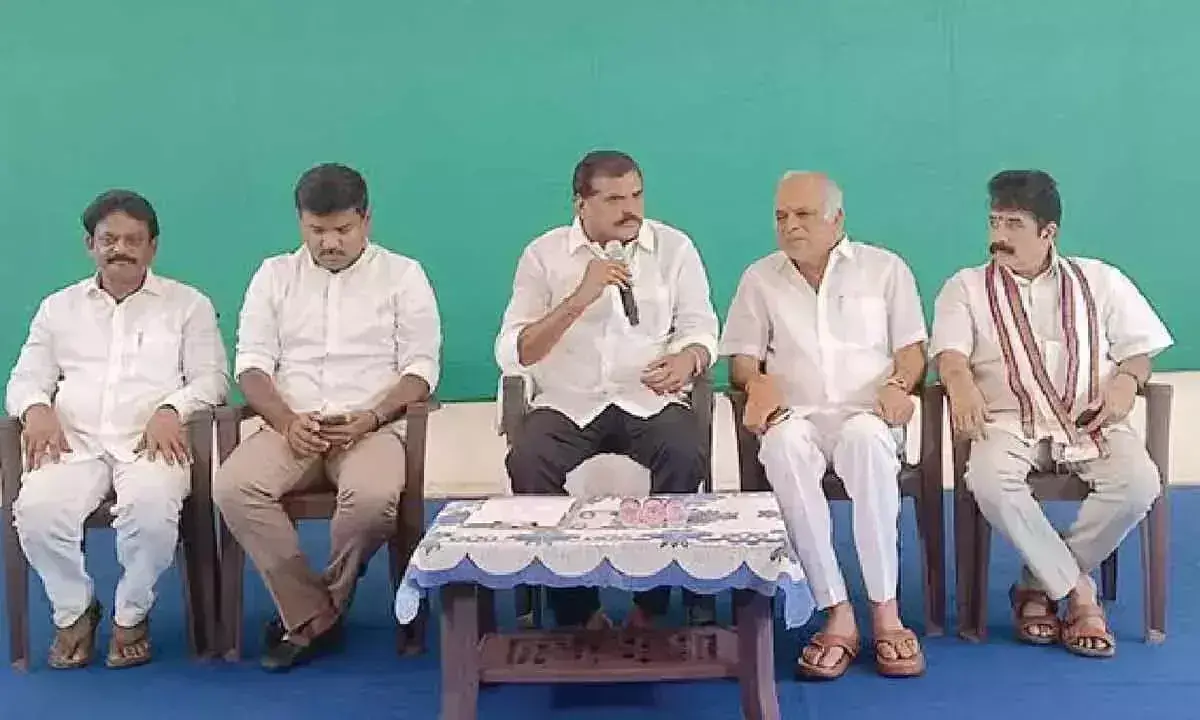 YSRCP ने रिएक्टर विस्फोट पीड़ितों को मुआवजे की घोषणा की