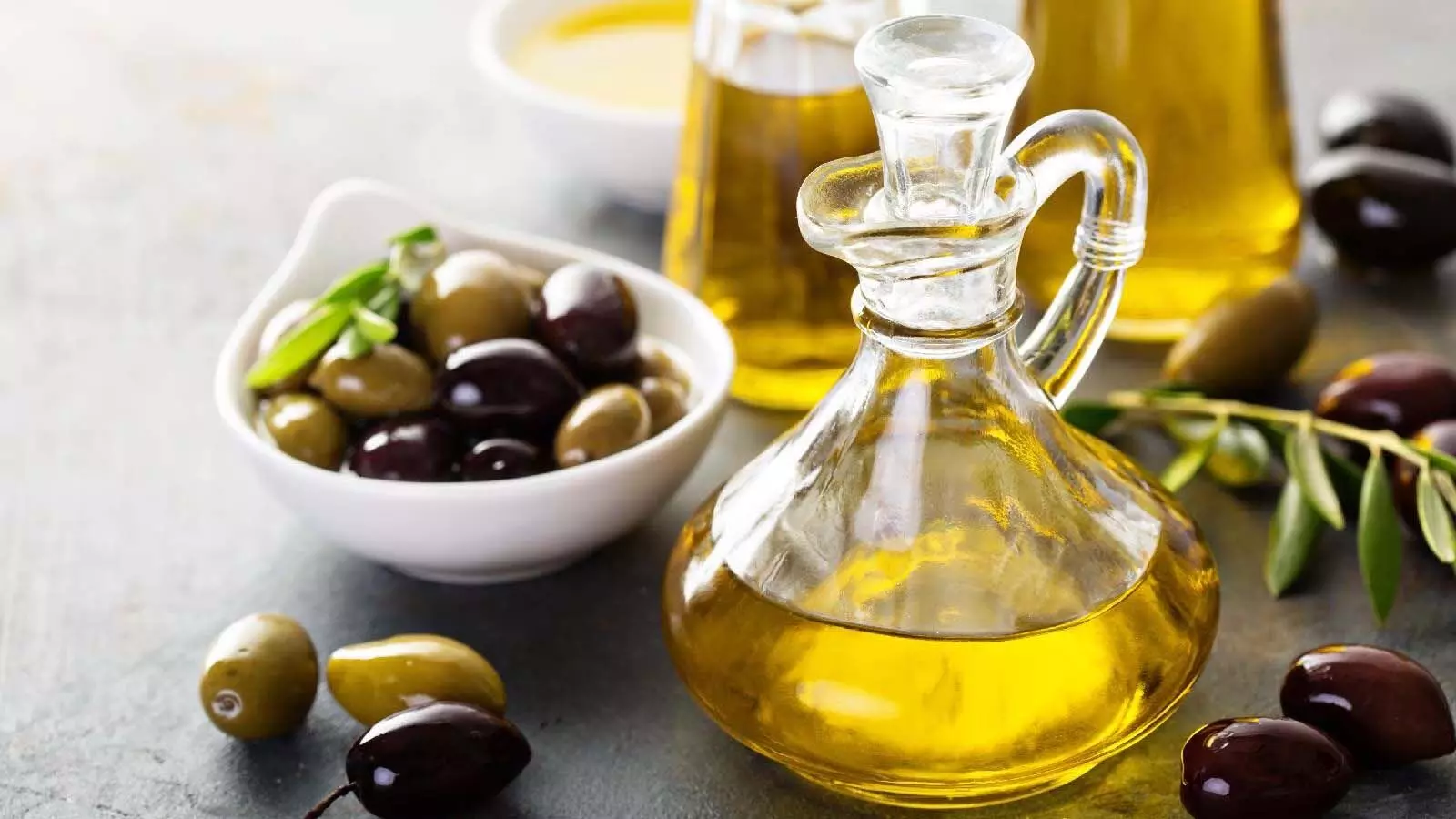 इन तरीकों से करें खानपान में Olive Oil का इस्तेमाल