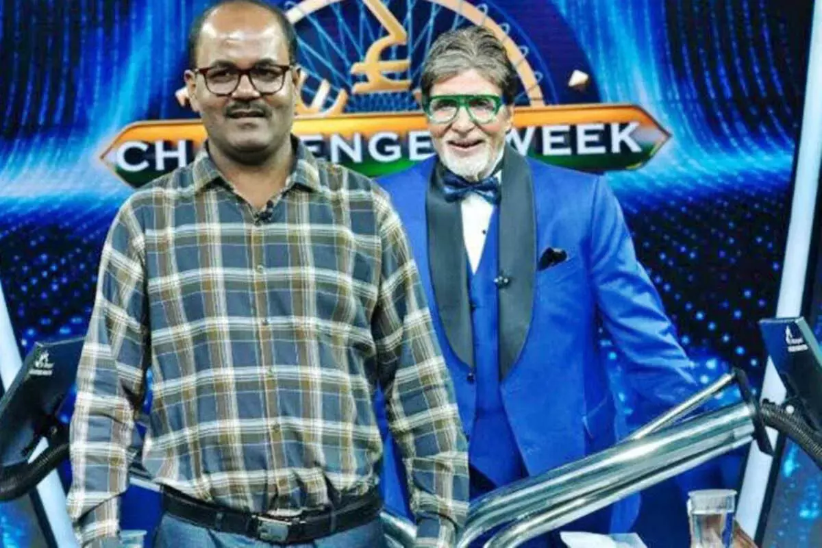 ई-रिक्शा चालक पारस मणि सिंह ने KBC में जीते 12.5 लाख रुपये