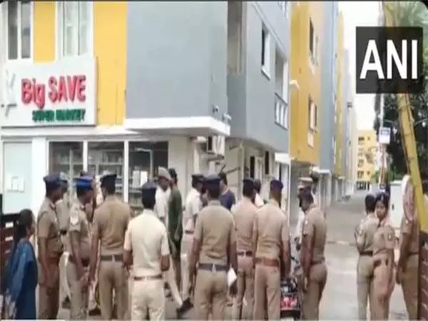 Chennai पुलिस ने पोथेरी में निजी छात्रावासों पर छापा मारकर भारी मात्रा में जब्त किया गांजा