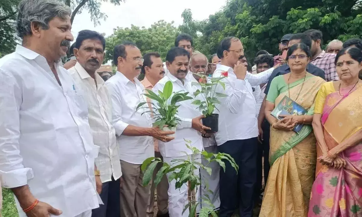 लोगों से Andhra Pradesh को हरित राज्य बनाने का आग्रह