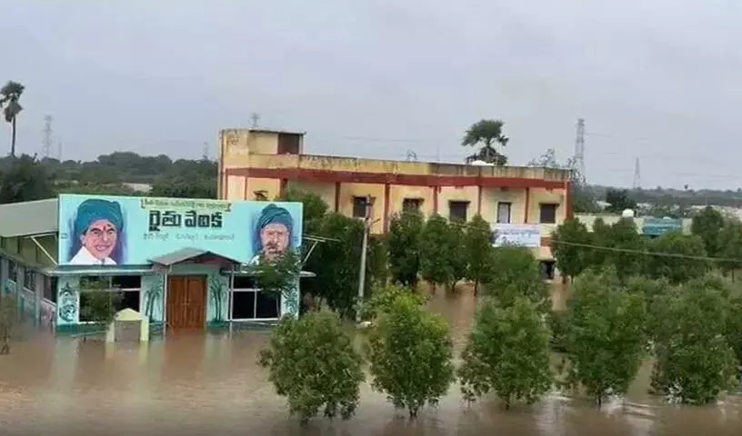 Nizamabad कलेक्टर ने लोगों से सतर्क रहने को कहा