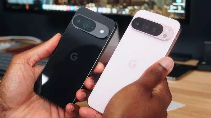 Google Pixel 9 Pro फोल्ड की पहली बिक्री ऑनलाइन हुई