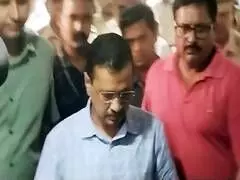 Supreme Court ने केजरीवाल की जमानत और गिरफ्तारी के खिलाफ याचिका पर फैसला सुरक्षित रखा