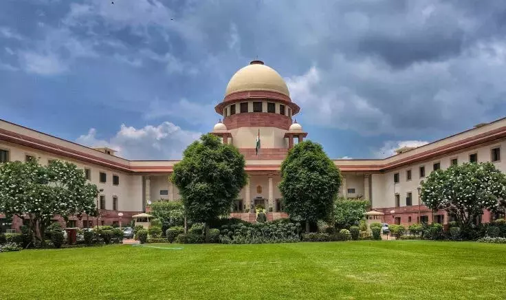 Supreme Court ने सहारा समूह को ₹ 1,000 करोड़ जमा करने का निर्देश दिया