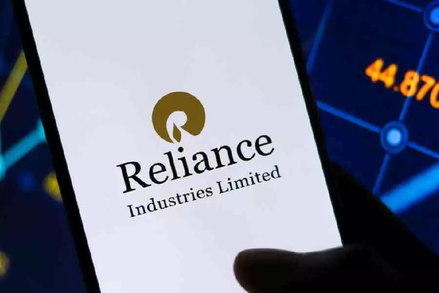 Reliance ने 1:1 अनुपात में बोनस शेयर की पेशकश की