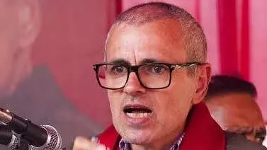 Omar Abdullah ने भाजपा नीत केंद्र पर उन्हें चुप कराने की कोशिश करने का आरोप लगाया