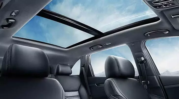 Sunroof  वाली SUV का सपना सच हो गया