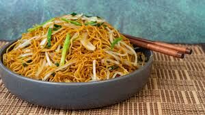 Veg Chowmein, स्वाद ऐसा भूल जाएंगे रेस्टोरेंट का टेस्ट