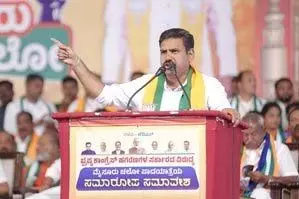 Karnataka BJP का दावा- सीएम पद के दावेदारों की सूची बढ़ रही, शिवकुमार सबसे आगे