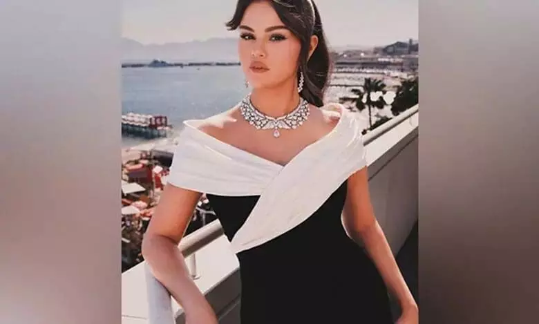 आधिकारिक तौर पर अरबपति हैं, Selena Gomez