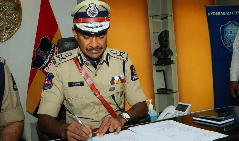 CV आनंद को Hyderabad शहर का पुलिस आयुक्त नियुक्त किया