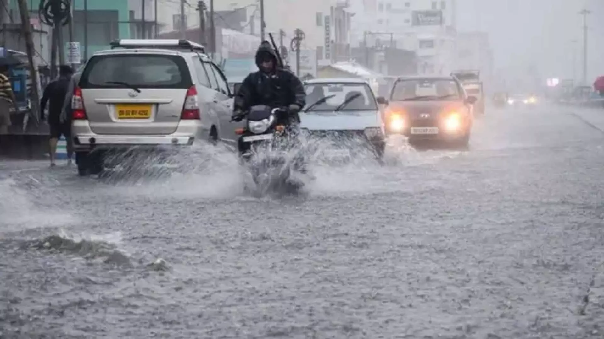 Odisha के अधिकांश भागों में दबाव के कारण भारी बारिश की संभावना