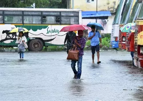 आईएमडी ने भारी बारिश की भविष्यवाणी की, 6 जिलों में येलो अलर्ट जारी