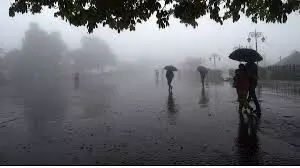 UP rain alert: कानपुर, अयोध्या समेत  33 जिलों में होगी भारी बारिश