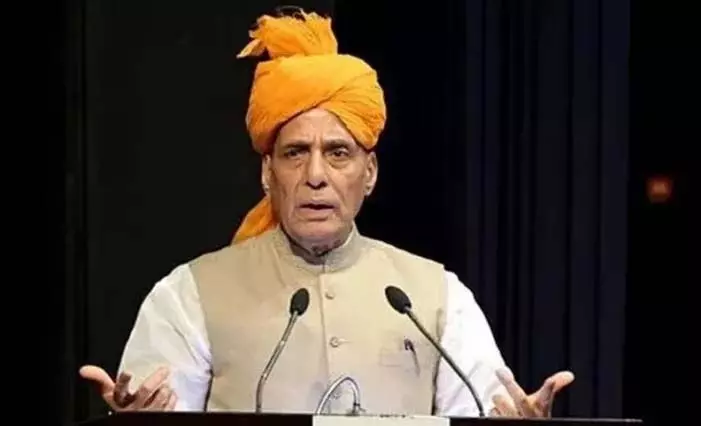 पाकिस्तान आतंकवाद रोके तो बातचीत को तैयार: Rajnath